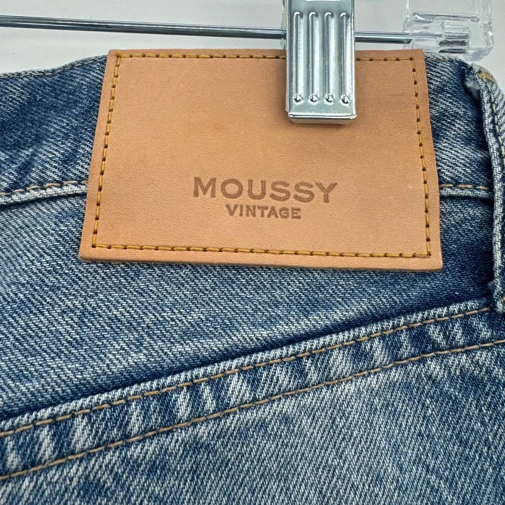 MOUSSY VINTAGE Dells Cropped Boy Skinny Jeans 25 NWOT